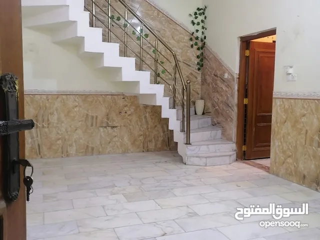 100 m2 2 Bedrooms Apartments for Rent in Basra Saie