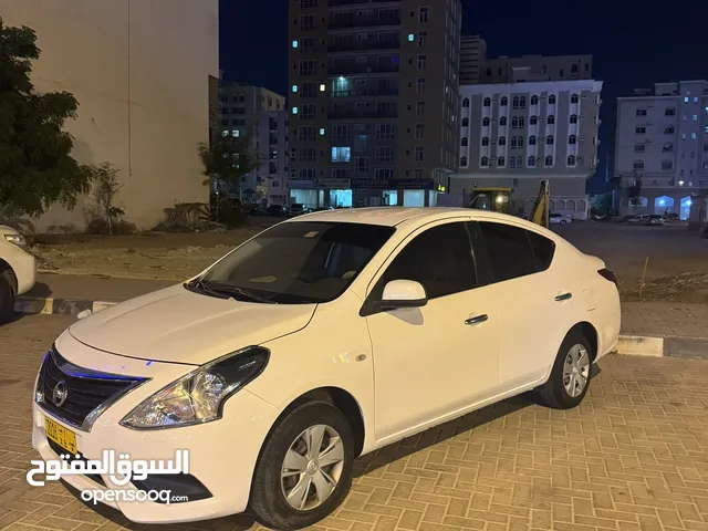 Nissan Sunny 2016 in Dhofar