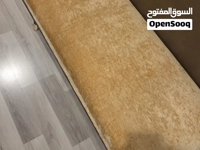 كرسي جانبي ( بنش )