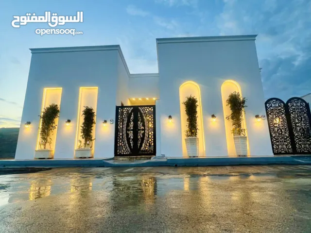 120 m2 3 Bedrooms Townhouse for Sale in Tripoli Ain Zara