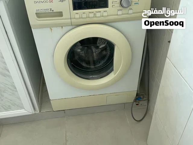 غسالة ملابس.،، ،،  بسعر مغرري .....