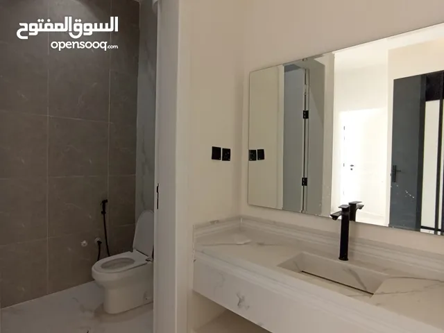 150 m2 2 Bedrooms Apartments for Rent in Al Madinah Alaaziziyah