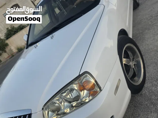 2005 هيونداي افانتي SE