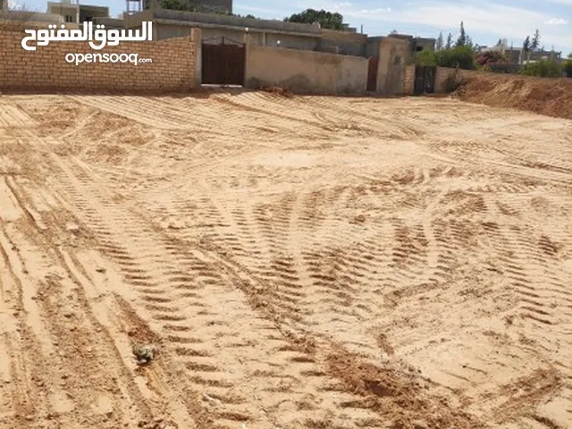 منزلين مع قطعة ارض
