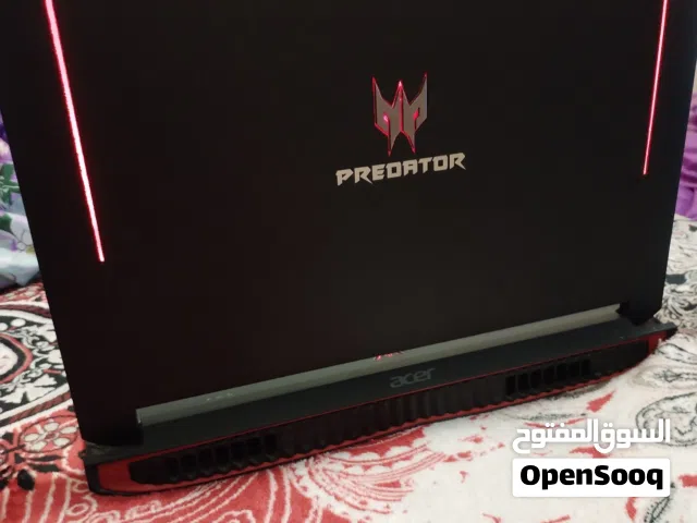 Gaming Laptop Acer Predator 17 inch, 1 TB ssd, Cooling system and sound system perfect for gaming.