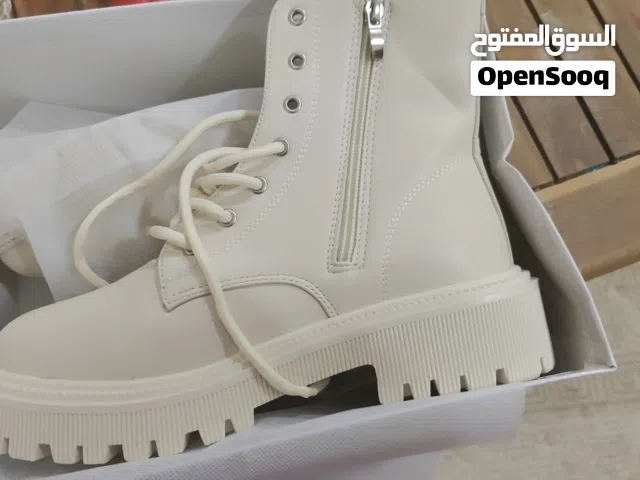 New Boot (SHEIN) بوت جديد للنساء من