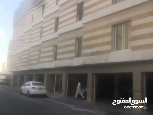 3 Floors Building for Sale in Doha Umm Ghuwailina