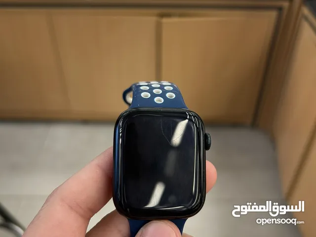 ساعة ابل الجيل 7 نايك حجم 45 بطارية 87% ملحقات باكيت