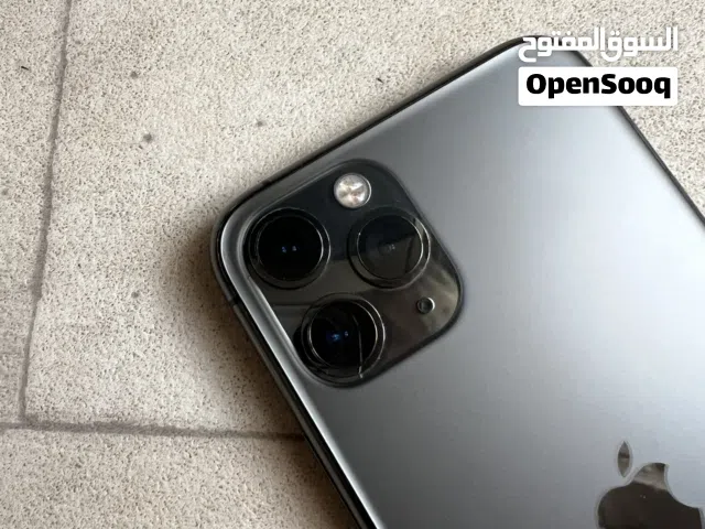 Apple iPhone 11 Pro 256 GB in Sana'a