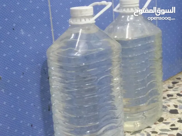 مياه مقطرة للمستلزمات الطبية والتجارب الكيميائية