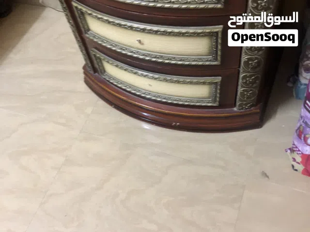 غرفة نوم مستعملة نوعية ممتازة وخشب ام دي اف ولون جميل