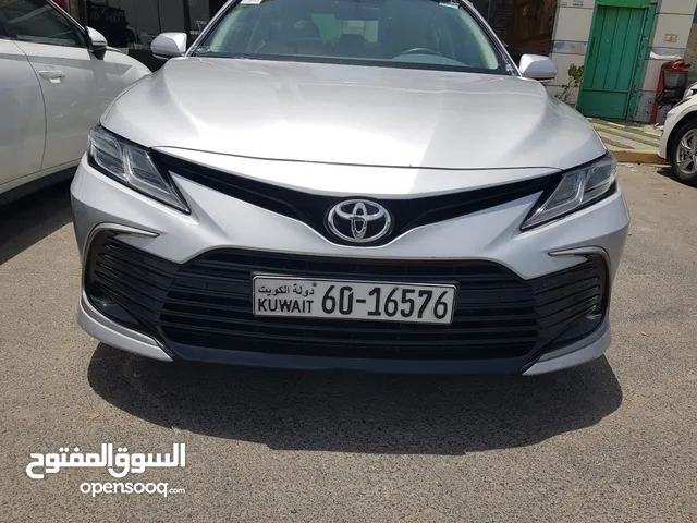 Toyota Camry in Al Ahmadi