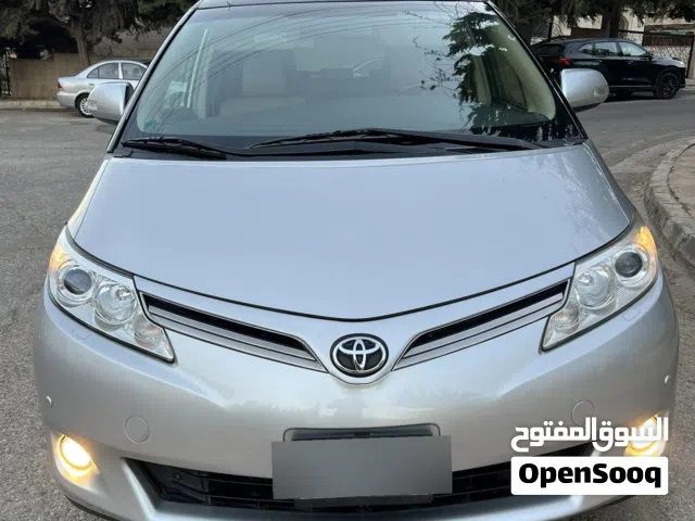 2014 Toyota Previa Limited
