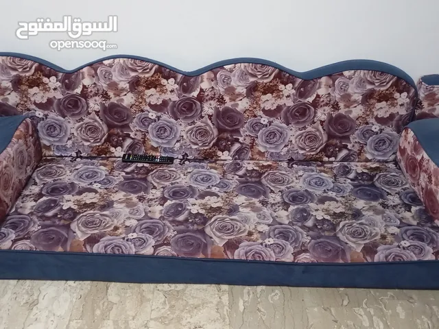 مجلس عربي مستعمل نضيف استعمال بسيط