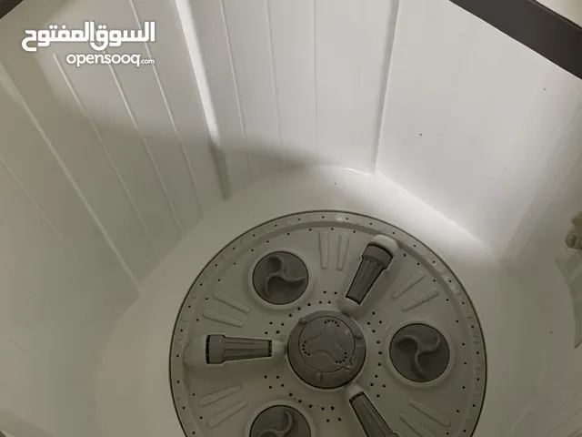 LG 9 - 10 Kg Washing Machines in Ajman
