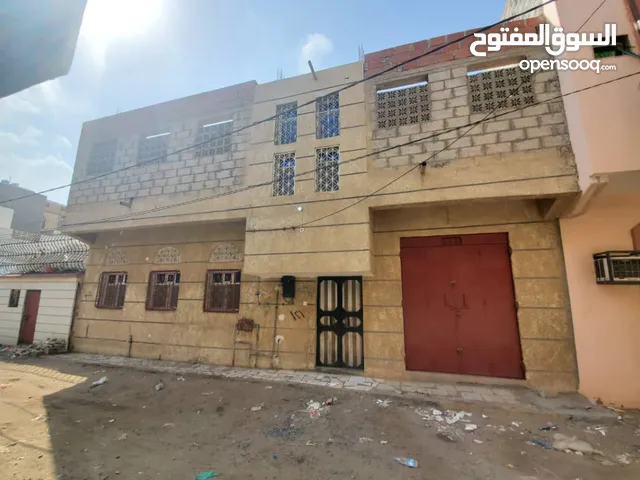 168 m2 3 Bedrooms Townhouse for Sale in Al Hudaydah Al-Hali
