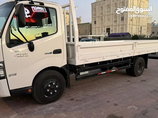 Other Hino 2023 in Kuwait City