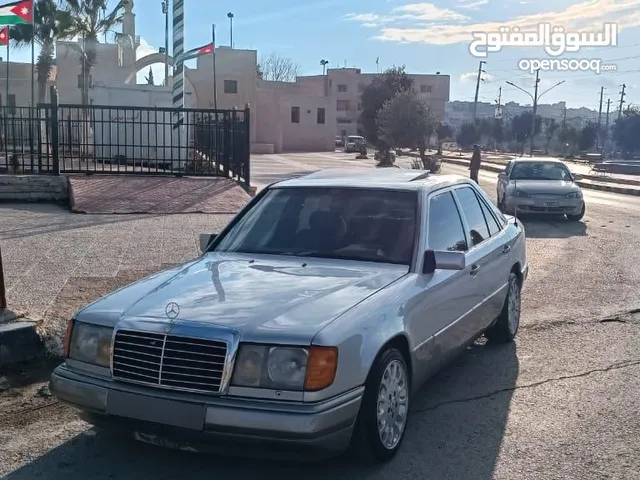 مرسيدس بطه 1990