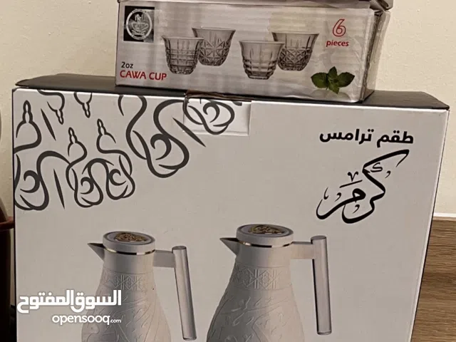 للبيع ترامس قهوة و شاي مع فناجين 12