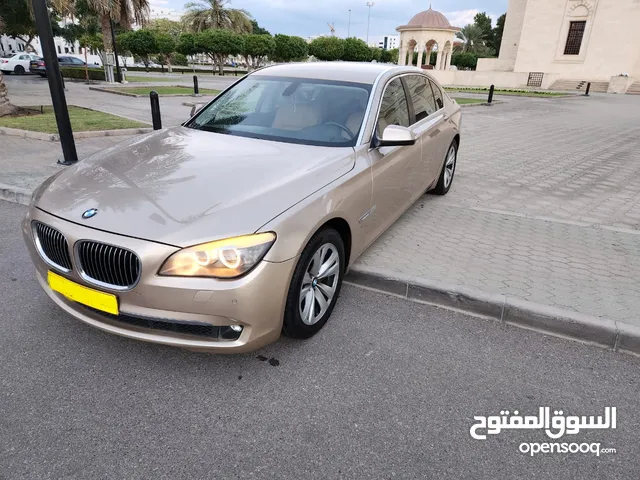 فقط للبيع سيارة BMW 740 بدون حوادث وكالة عمان نظافة تامة ماشية 194 السيارة نظافة تامة داخل خارج