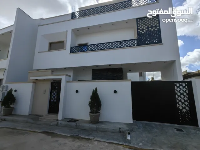 500m2 3 Bedrooms Villa for Sale in Tripoli Al-Serraj