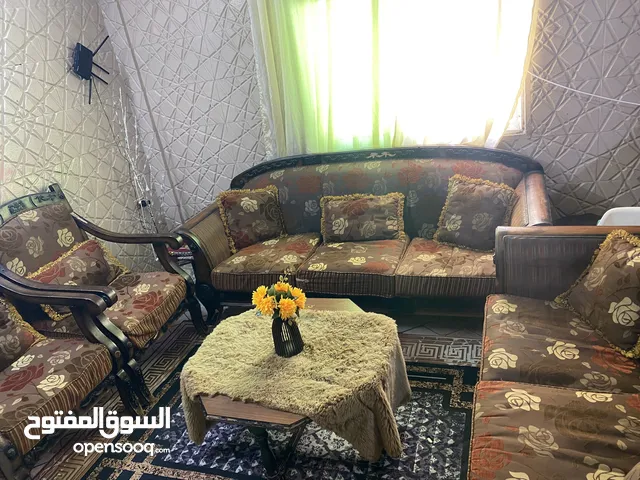 طقم كنب للبيع بسعر مغري جدا