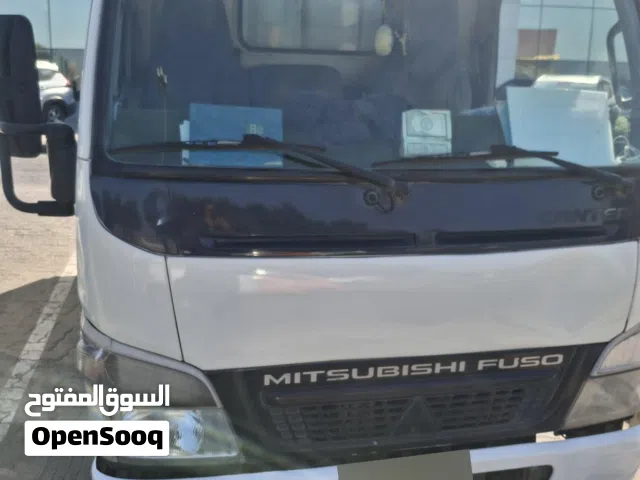 نساف ميستوبيشى بحاله جيده جدا موديل 2007