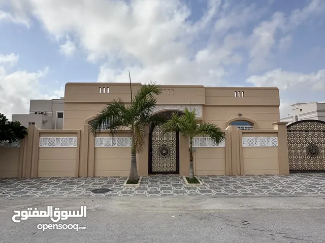 450 m2 5 Bedrooms Villa for Rent in Dhofar Salala