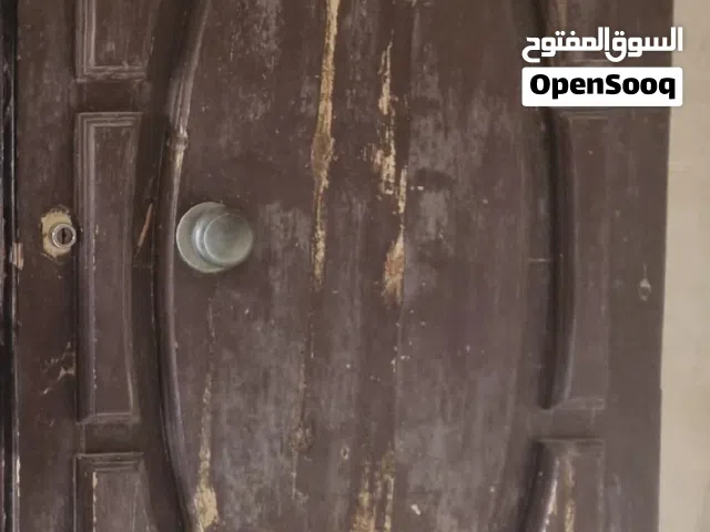 باب خارجي للبيع