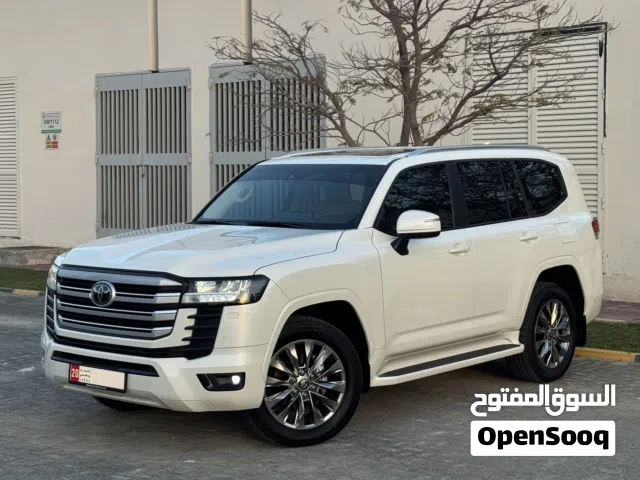 Al Futtaim Land Cruiser 2024 GXR 4.0 L + 85,000 KM - Al Futtaim
