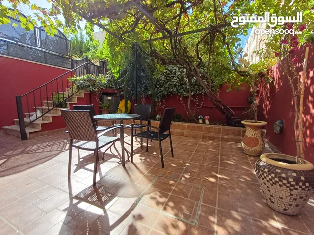 شقة للايجار خلف قصر زهران / الرقم المرجعي : 13285