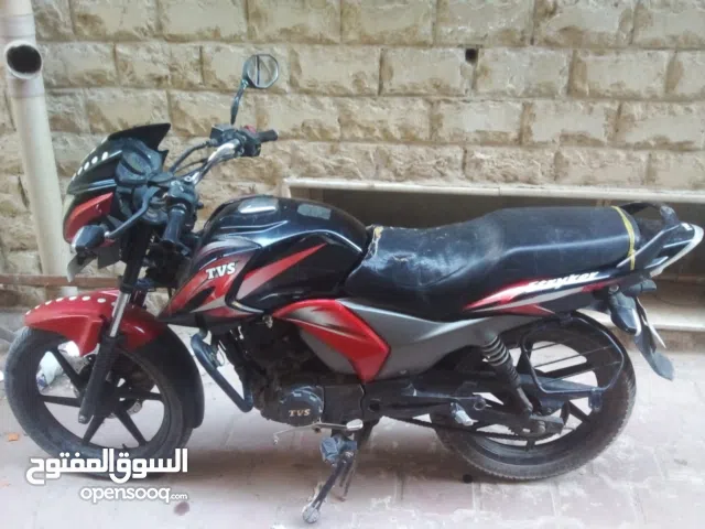 درّاجة نارية تي في اس موديل 2017 مستعملة بحالة جيدة بسعة 250 سي سي