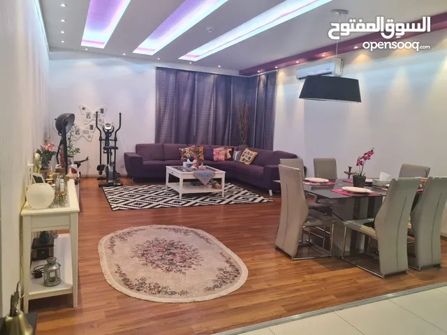 شقة للبيع في مدينة عيسى