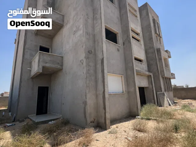 عمارة للإيجار خدمي في عين زارة
