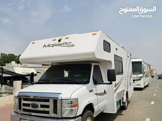 موترهوم نوع Majistic موديل 2015 بطول 26 قدم العداد : 119 الف كيلو قابل للزيادة