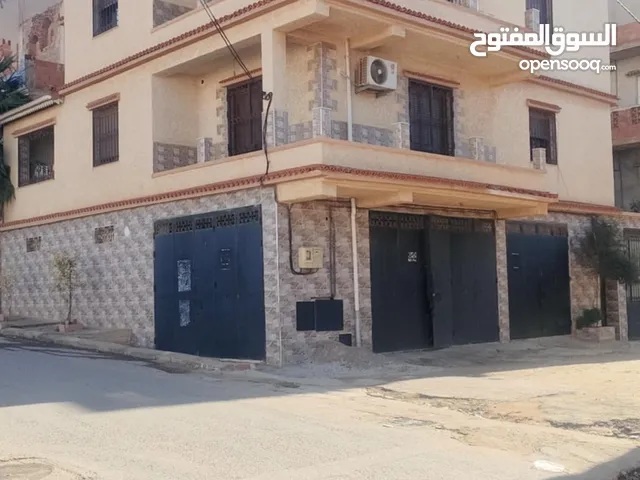 140 m2 More than 6 bedrooms Villa for Sale in Tipasa Other