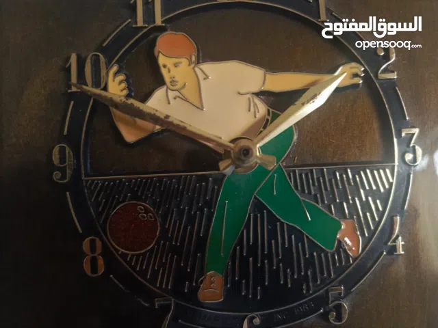 ساعة اثرية قديمه عمرها اكثر من 35 سنة