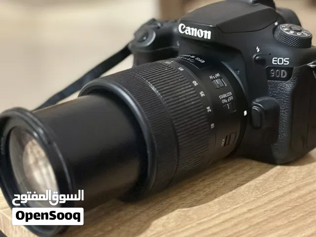 كاميرا كانون 90D الاحترافيةEOS  كامل ملحقتها مع عدسه