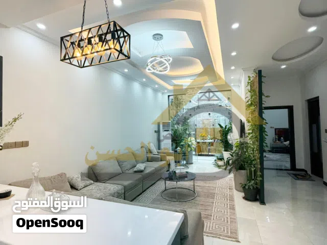 ?? دار ديلوكس مؤثث للبيع بمساحة 200 متر