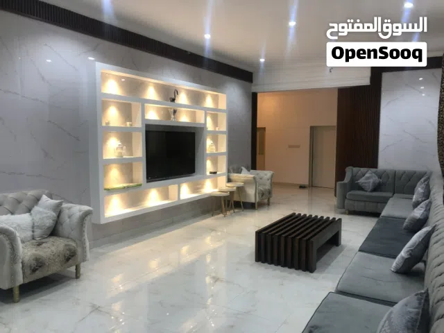 5 Bedrooms Chalet for Rent in Al Jahra Kabd
