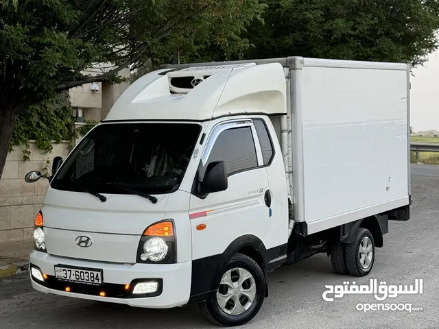 (دفعه تبدآ 3000 قابل للبدل) هيونداي بورتر ثلاجه 2018 فحص كامل فل كامل اعلا مواصفات تبريد تجميد