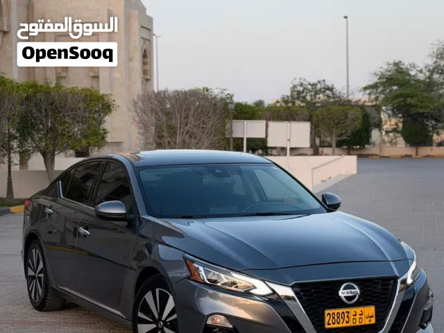 2019 نيسان التيما SL