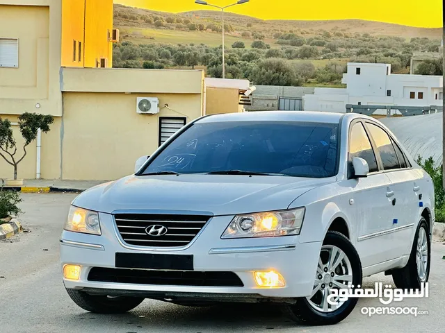 Used Hyundai Sonata in Tripoli