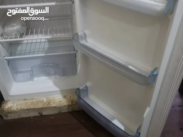 ثلااجه من افضل الشركات المصنعه اقتصاديه حق محتاج مستخدمه ثلااث اشهر مضمون