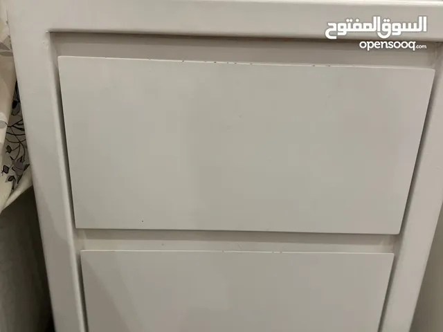 سرير + مجاناً كمدينه + مرتبه