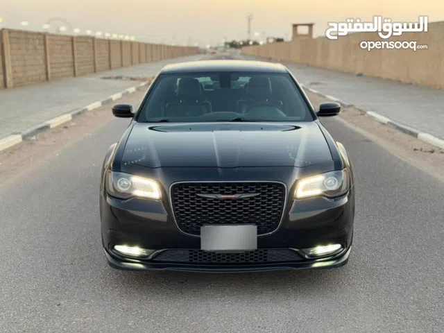 Used Chrysler 300 in Basra