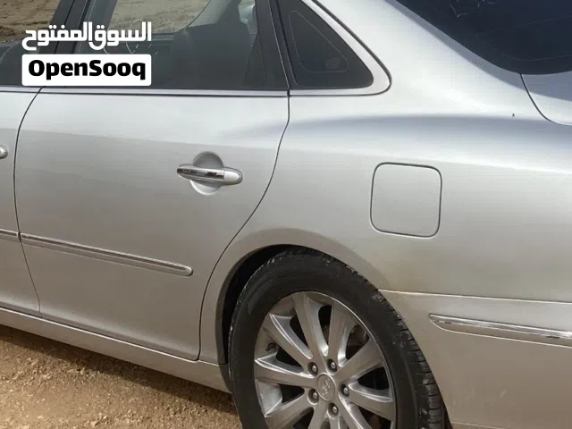 مطلوب ديسكو هونداي ازيرا 2009 نفس الي ف صوره