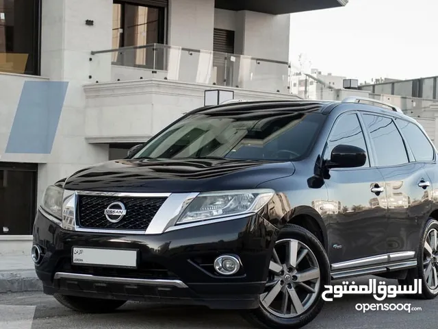 Used Nissan Pathfinder in Amman