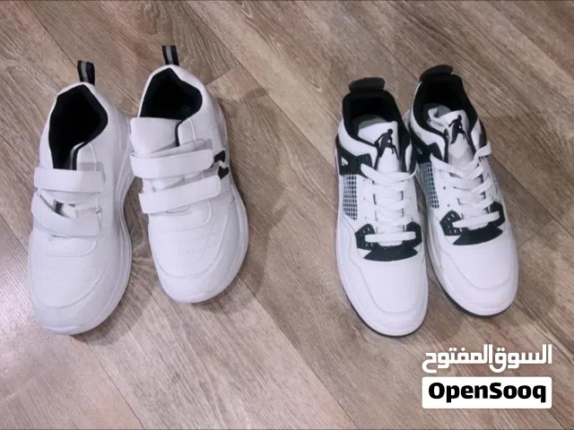 سبيدروات نسائية للجيم والرياضة تصفية بسعر بلاش
