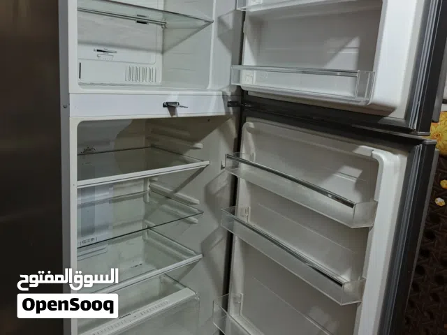 تلاجه استخدام سنتين بحاله ممتازه  بسعر 220 قابل للتفاوض